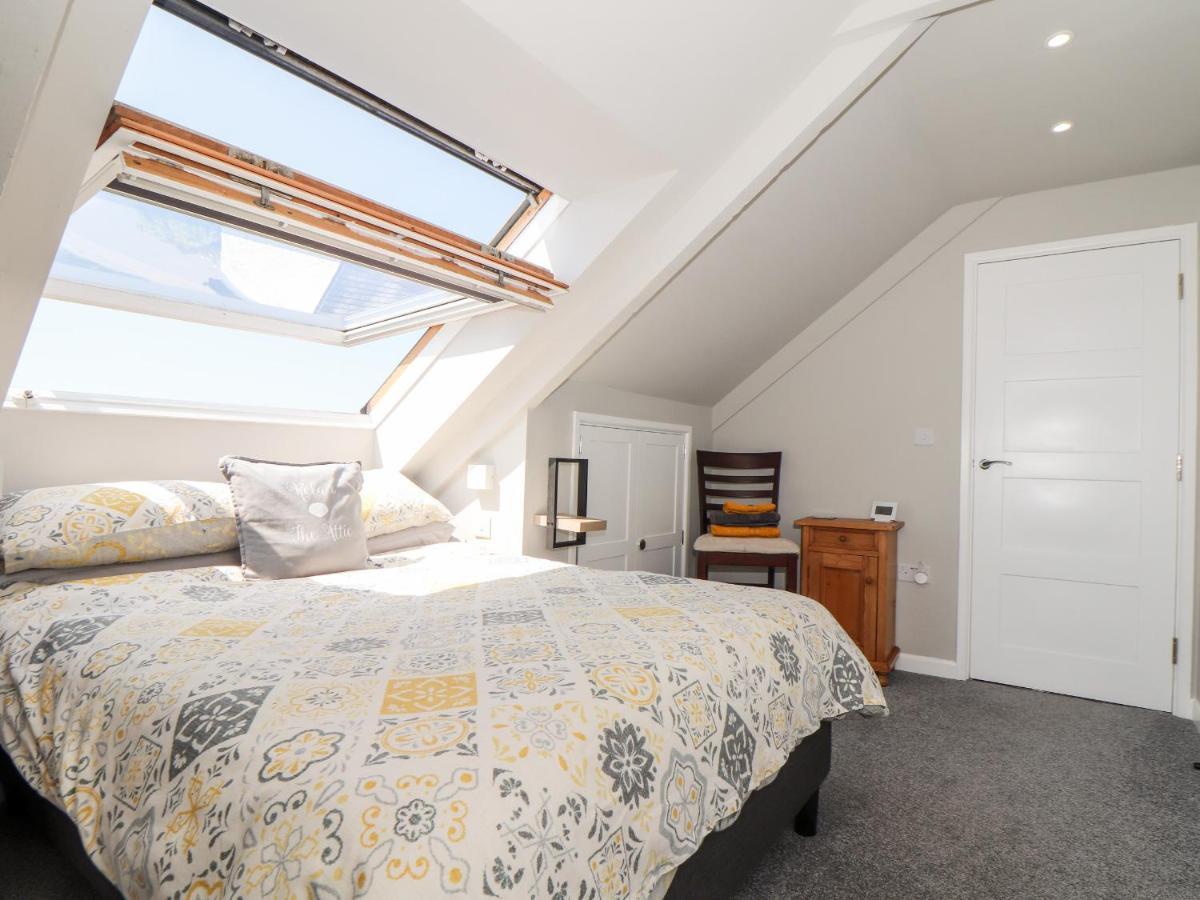 The Attic Appartement Helston Buitenkant foto