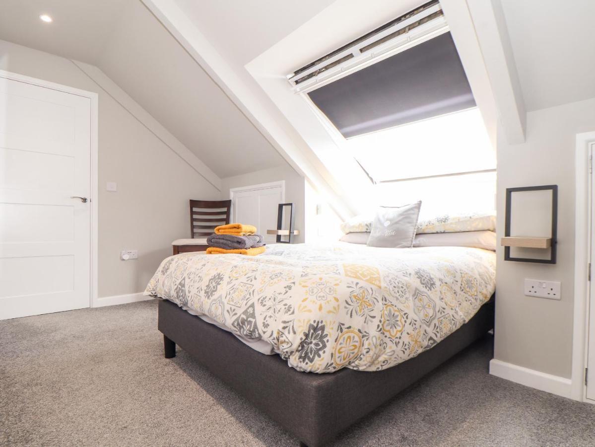 The Attic Appartement Helston Buitenkant foto